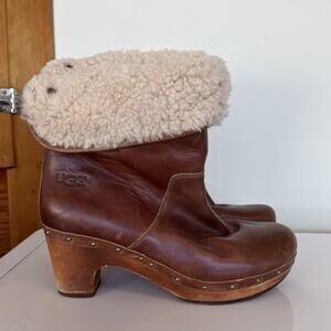 UGG Australia 1958 Brown Leather Fold Over Sheepskin Boots Women’s Size 9